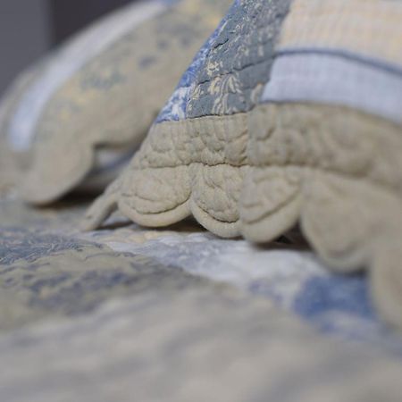Anita'S Bed And Breakfast Барселона Номер фото